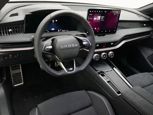 Škoda Superb 1.5 TSI Plug-in-Hybrid Sportline DSG