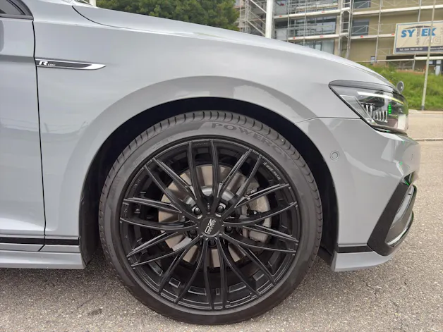 VW Passat Variant 2.0 TSI R-Line Design DSG 4m