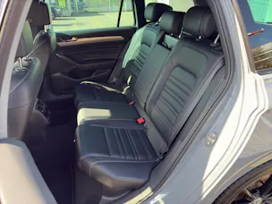 VW Passat Variant 2.0 TSI R-Line Design DSG 4m