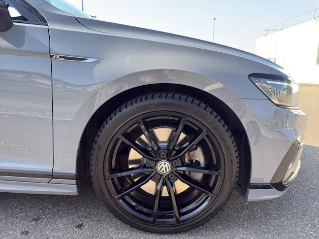 VW Passat Variant 2.0 TSI R-Line Design DSG 4m