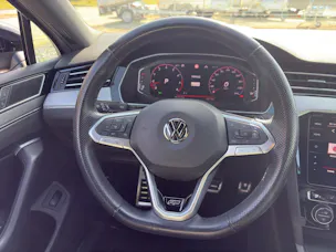 VW Passat Variant 2.0 TSI R-Line Design DSG 4m