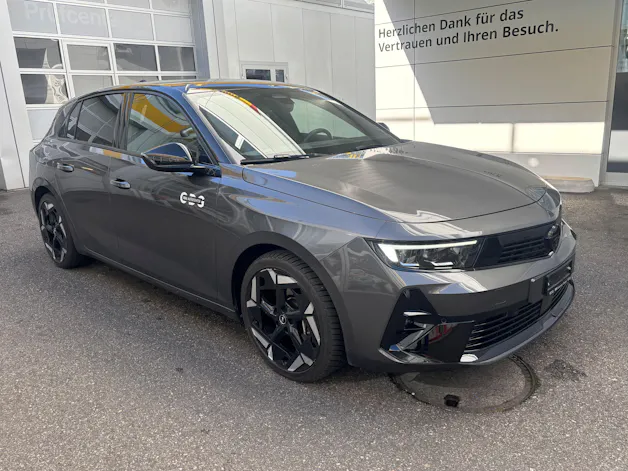 Opel Astra 1.6 PHEV Turbo GSe A