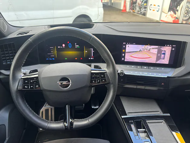 Opel Astra 1.6 PHEV Turbo GSe A