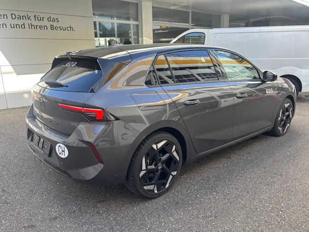Opel Astra 1.6 PHEV Turbo GSe A