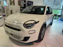 Fiat 600e Red