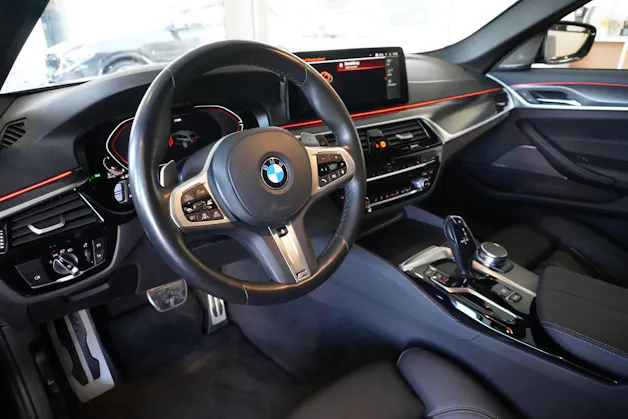 BMW 540d xDrive 48V Touring M Sport Steptronic