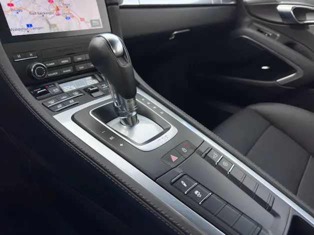Porsche 718 Cayman Style Edition