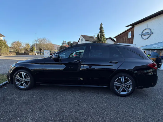 Mercedes-Benz C 200 AMG Line 4matic Kombi