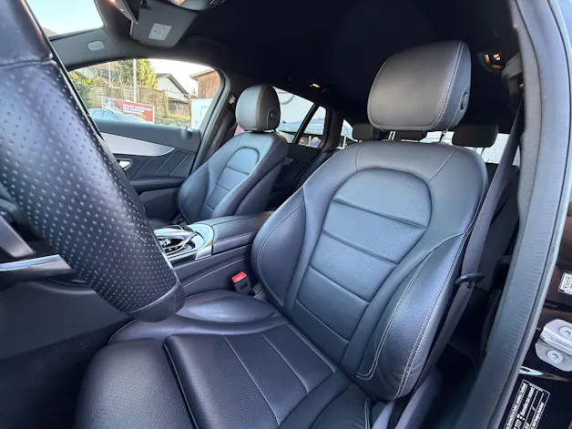 Mercedes-Benz C 200 AMG Line 4matic Kombi