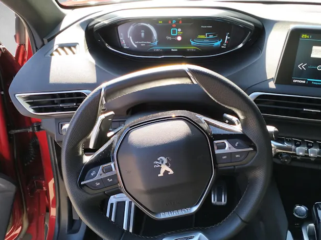 Peugeot 3008 300e Hybrid4 GT EAT8