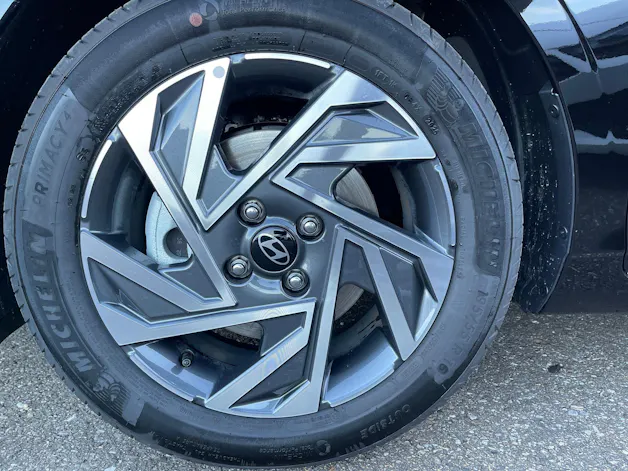 Hyundai i20 1.0 T-GDi Amplia