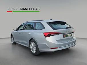 Škoda Octavia Combi 2.0 TDI DSG Ambition 4x4