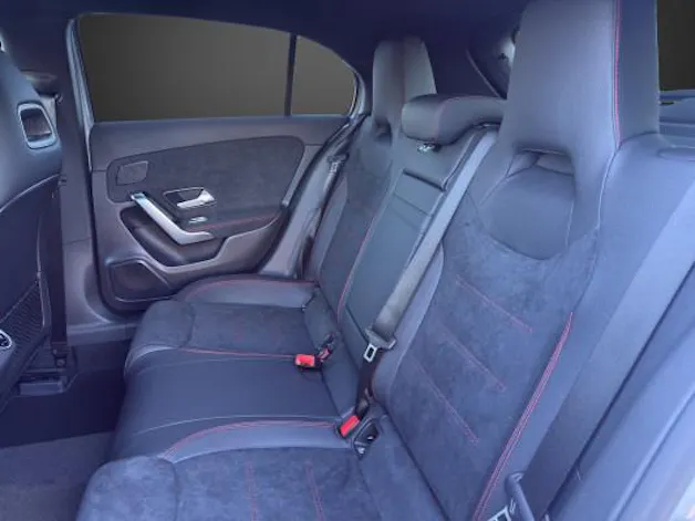 Mercedes-Benz A 250 4Matic 8G-DCT