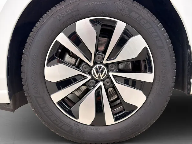 VW Golf 8 1.5 eTSI Goal DSG