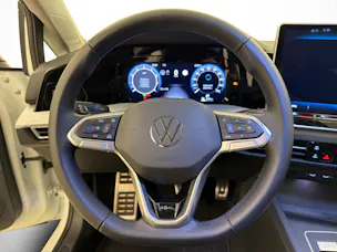 VW Golf 8 1.5 eTSI Goal DSG