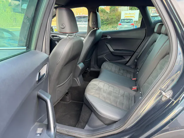 SEAT Arona 1.0 TSI 110 FR DSG