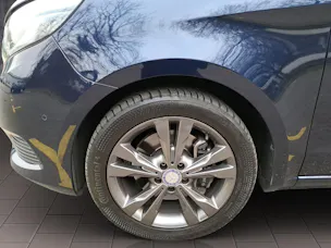 Mercedes-Benz V-Klasse V447 Van V 220 d kurz