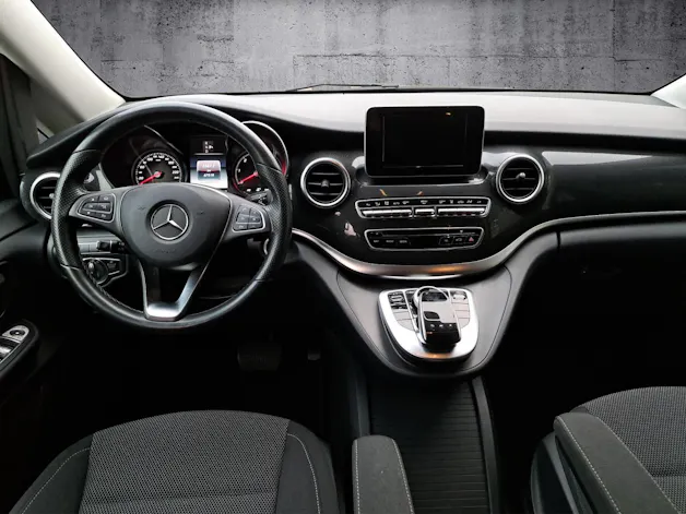 Mercedes-Benz V-Klasse V447 Van V 220 d kurz
