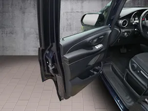Mercedes-Benz V-Klasse V447 Van V 220 d kurz