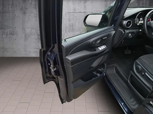 Mercedes-Benz V-Klasse V447 Van V 220 d kurz