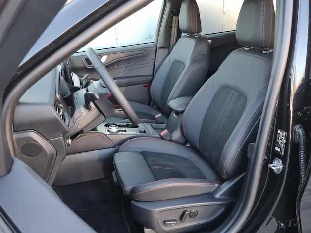 Ford Kuga 2.5 Hybrid ST-Line X 4x4