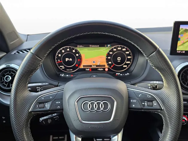Audi Q2 35 TFSI S line S-tronic