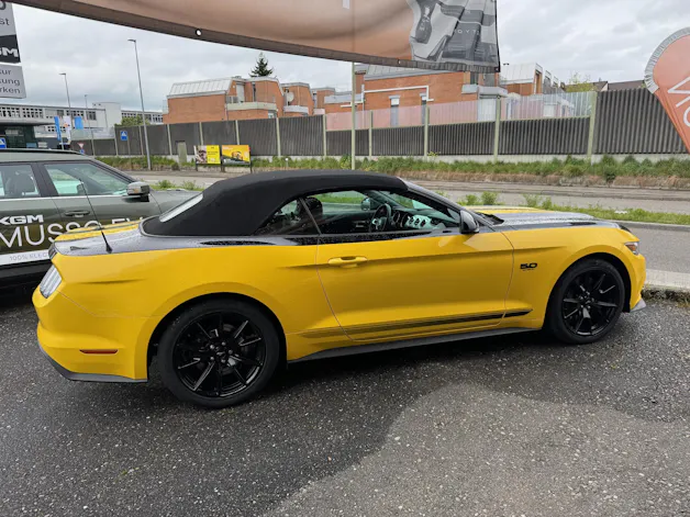 Ford Mustang Convertible 5.0V8GT Black Shad Ed. Automat