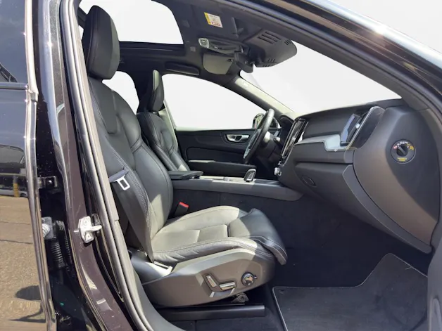Volvo XC60 T6 eAWD R-Design Geartronic
