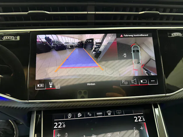 Audi RSQ8 performance quattro