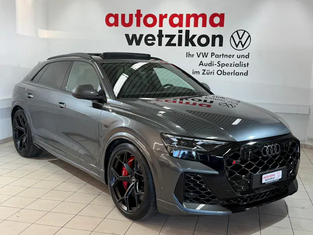 Audi RSQ8 performance quattro