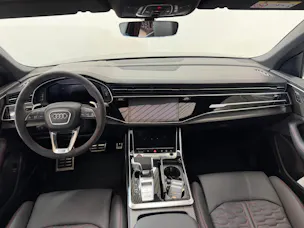 Audi RSQ8 performance quattro