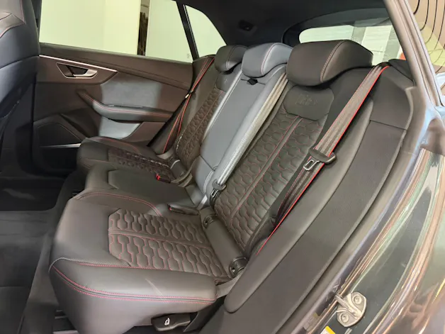 Audi RSQ8 performance quattro