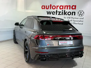 Audi RSQ8 performance quattro