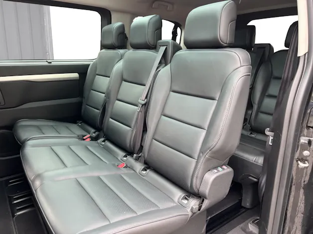 Peugeot Traveller Standard 2.0 BlueHDi 180 Allure S/S