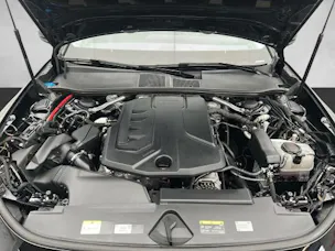 Audi A5 Avant quattro 150kw S-Line Edition One