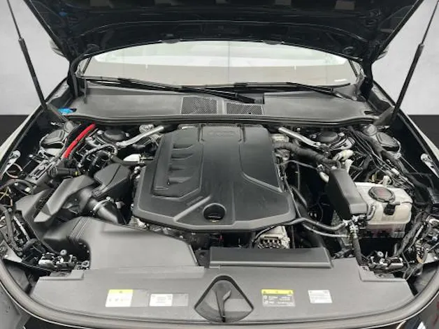 Audi A5 Avant quattro 150kw S-Line Edition One
