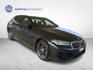 BMW 520d xDrive Touring / Jetzt mit attraktivem 1.9% Leasing!