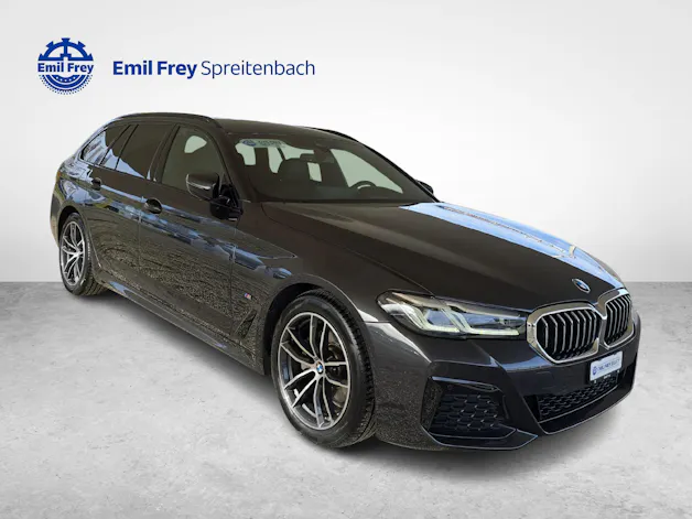 BMW 520d xDrive Touring / Jetzt mit attraktivem 1.9% Leasing!