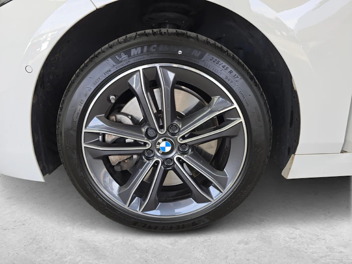 Fahrzeugbild BMW 1 SERIES