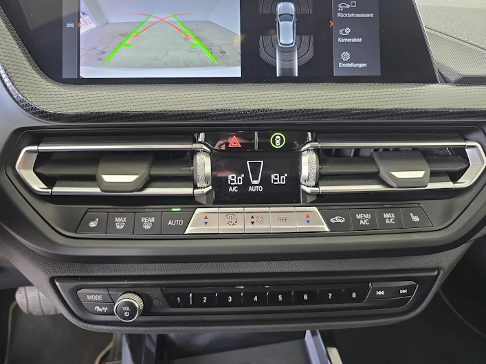 Fahrzeugbild BMW 1 SERIES