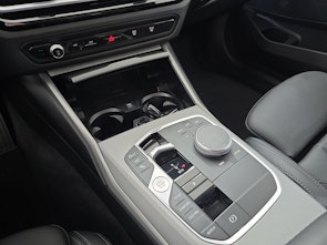 immagine del veicolo BMW 320d xDrive SAG Touring / Jetzt mit attraktivem 1.99% Leasing!