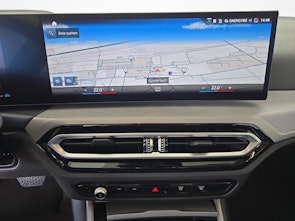 immagine del veicolo BMW 320d xDrive SAG Touring / Jetzt mit attraktivem 1.99% Leasing!