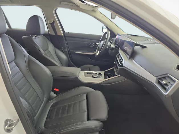 BMW 320d xDrive SAG Touring / Jetzt mit attraktivem 1.99% Leasing!