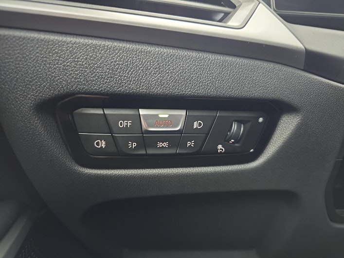 immagine del veicolo BMW 3 SERIES