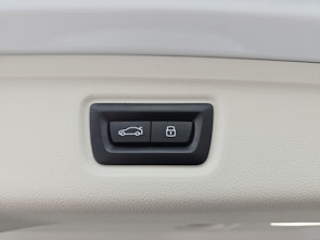 immagine del veicolo BMW 320d xDrive SAG Touring / Jetzt mit attraktivem 1.99% Leasing!