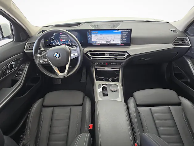BMW 320d xDrive SAG Touring / Jetzt mit attraktivem 1.99% Leasing!