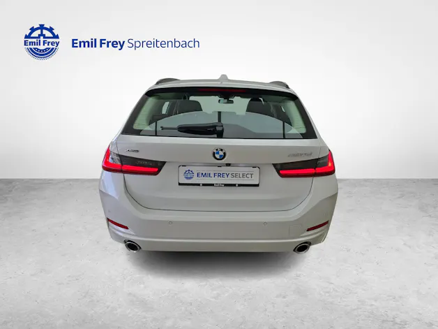 BMW 320d xDrive SAG Touring / Jetzt mit attraktivem 1.99% Leasing!
