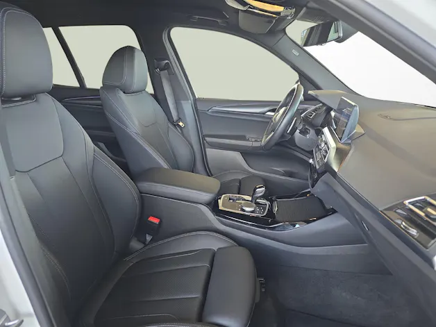 BMW X3 20d xDrive paddles / Jetzt mit attraktivem 1.9% Leasing!