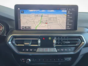 BMW X3 20d xDrive paddles / Jetzt mit attraktivem 1.9% Leasing!