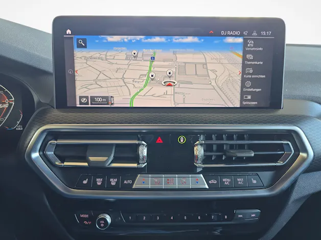 BMW X3 20d xDrive paddles / Jetzt mit attraktivem 1.9% Leasing!